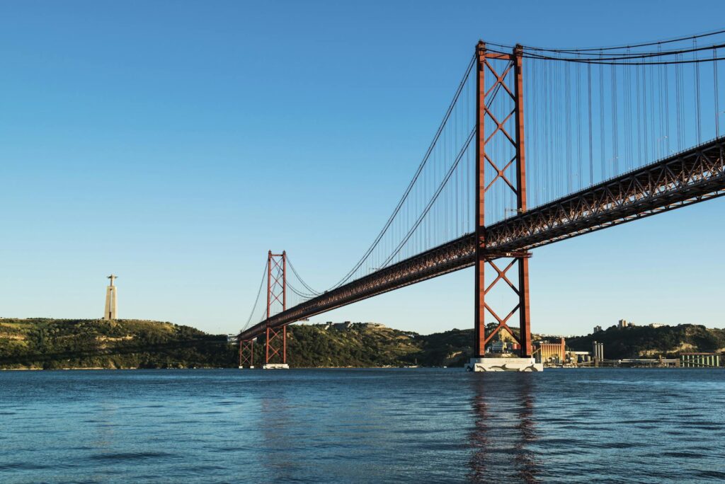 lisbon tagus river